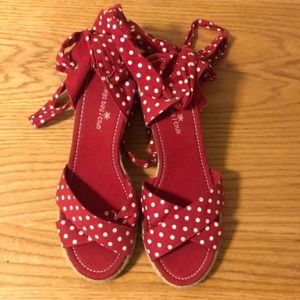 Montego Bay Club polka dot wedges